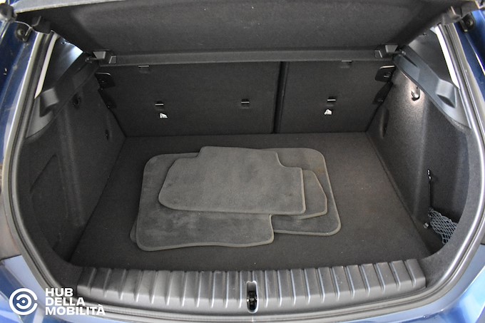 BMW 116d 5p. Business Advantage